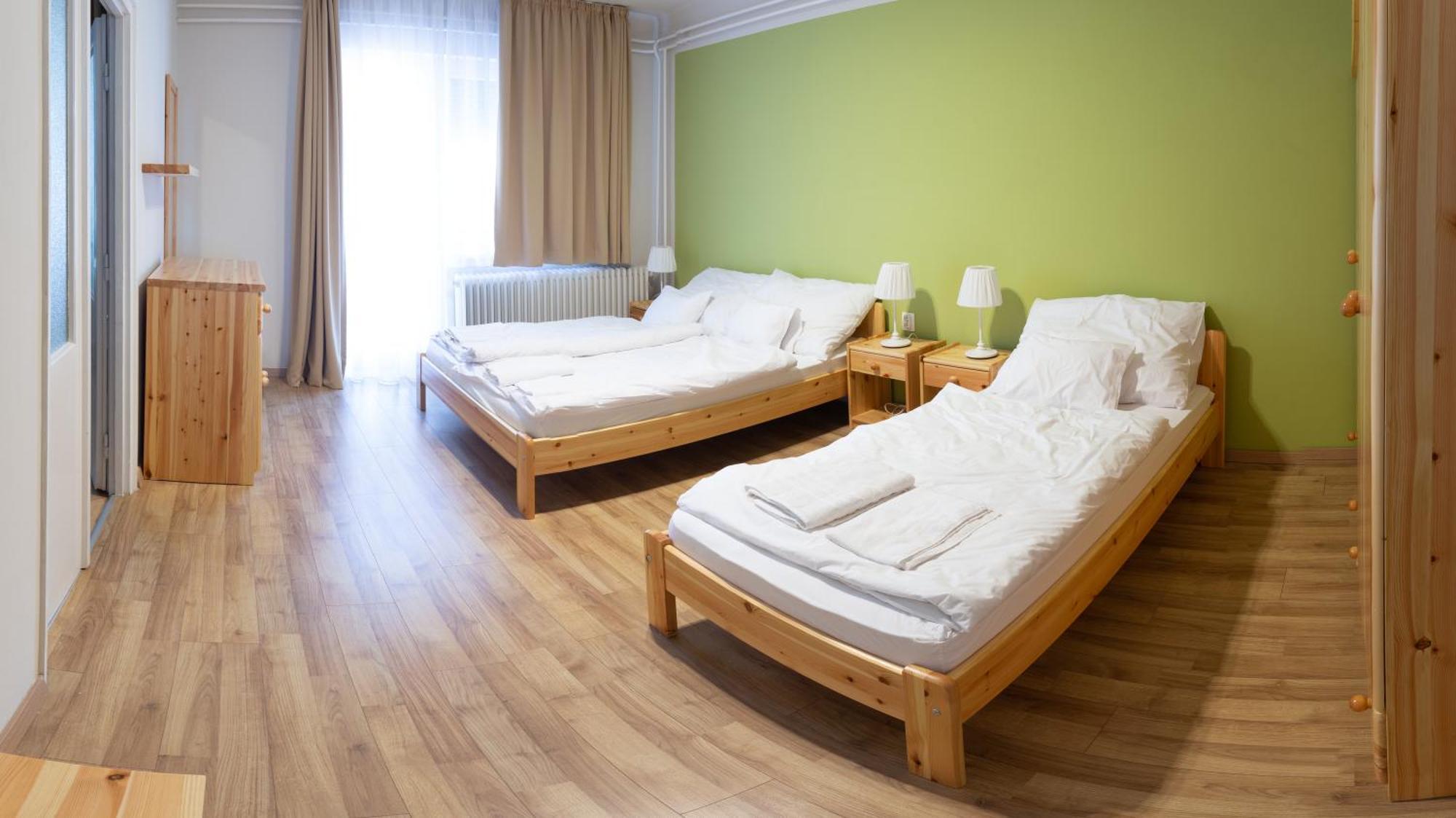Csoemoeri Vendeghaz Hotel Csomor Ngoại thất bức ảnh