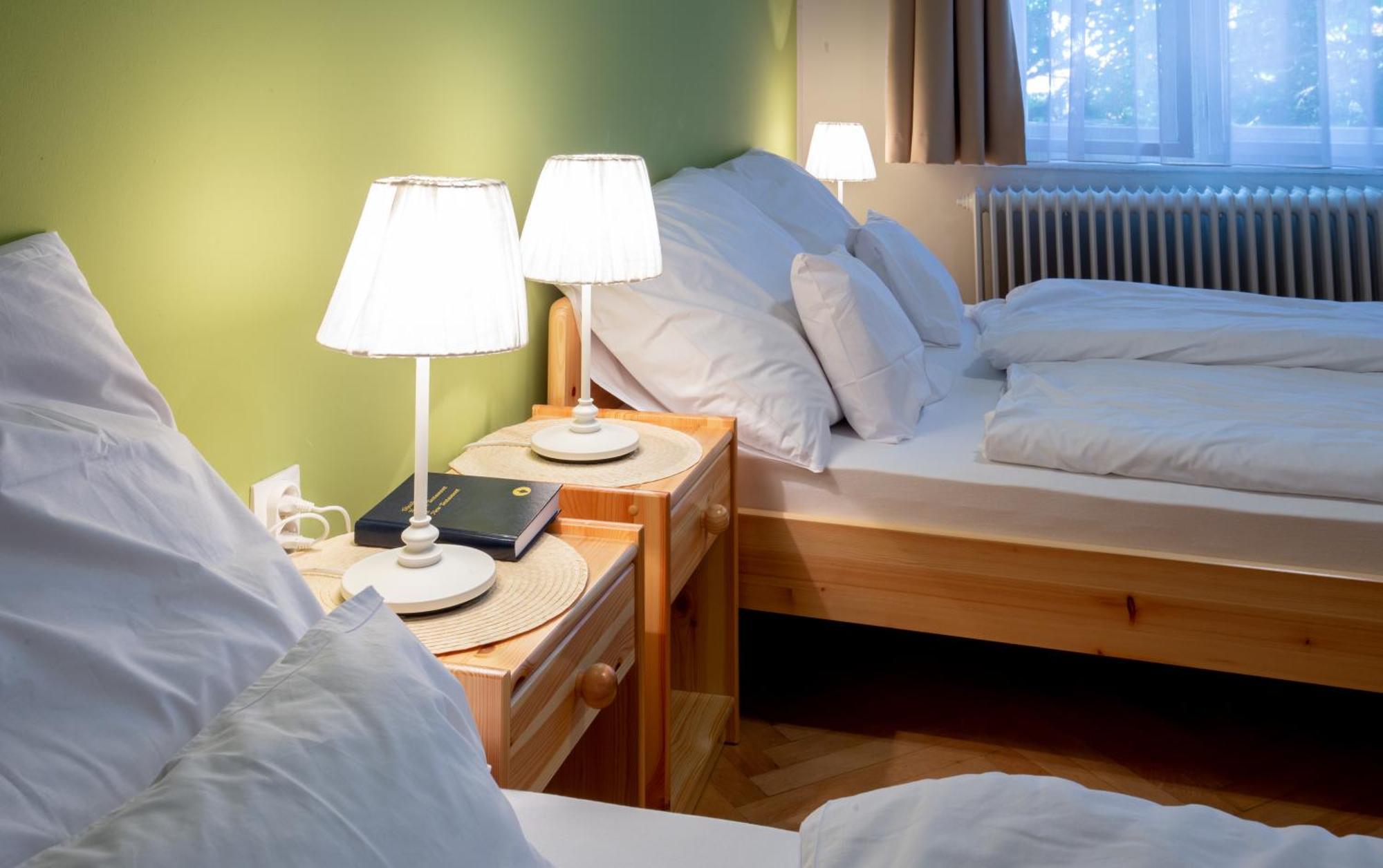 Csoemoeri Vendeghaz Hotel Csomor Ngoại thất bức ảnh