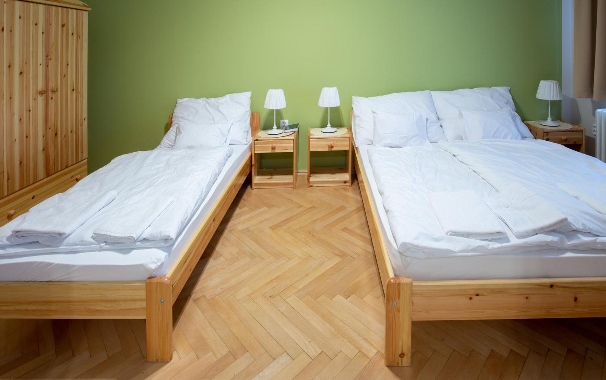 Csoemoeri Vendeghaz Hotel Csomor Ngoại thất bức ảnh